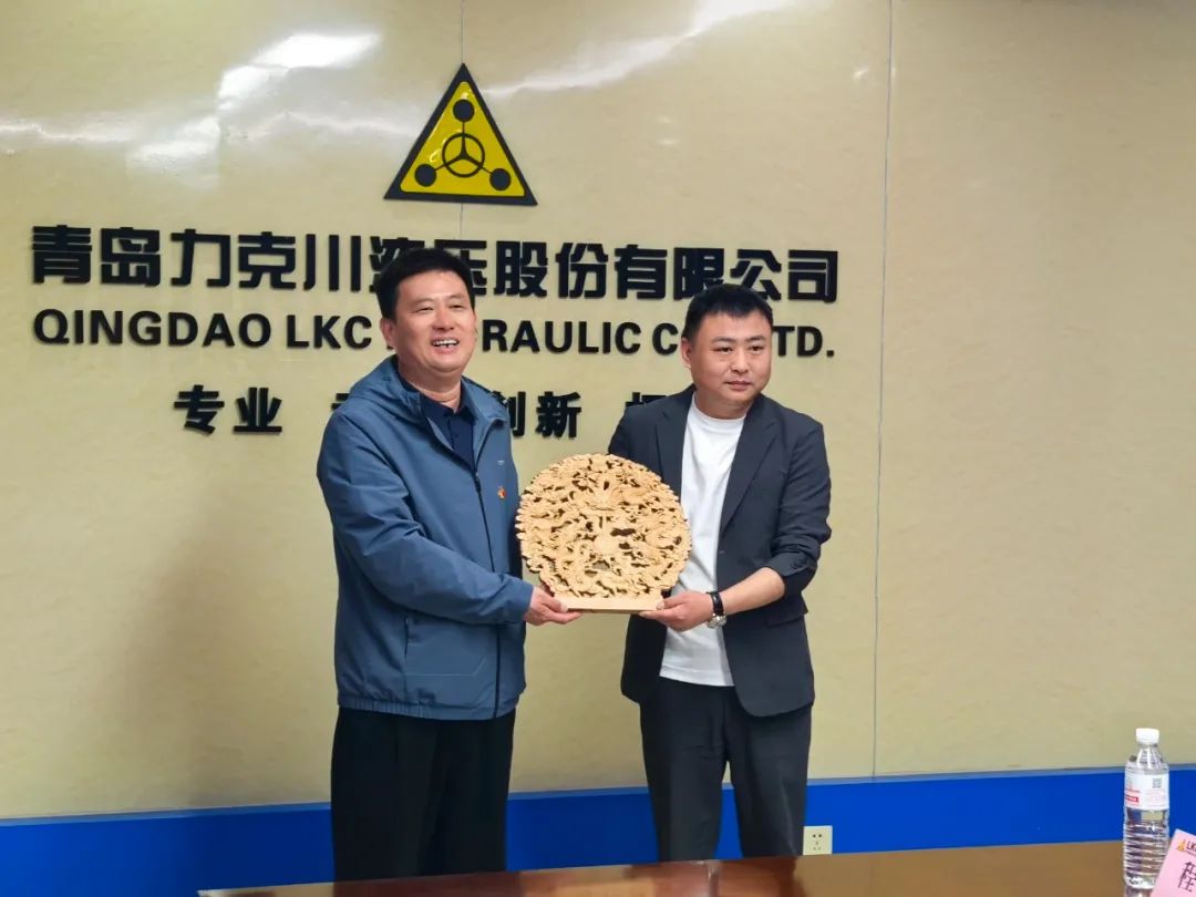 1745455791185654.jpg 共敘鄉情 共謀發展4.jpg